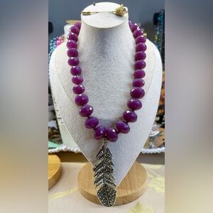 Avon Purple Faceted Beaded Necklace with Silver Feather Pendant